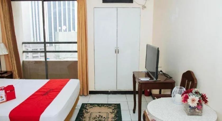 Reddoorz @ Bel Air Soho Suites Makati Makati City Hotell